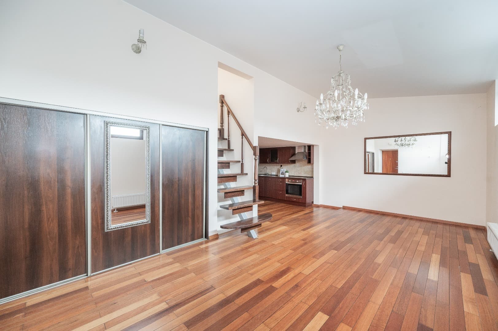 Vilniaus m. sav., Vilniaus m., Senamiestis, Gedimino pr.