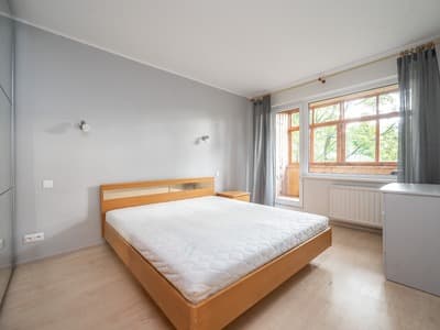 Vilniaus m. sav., Vilniaus m., Karoliniškės, Loretos Asanavičiūtės g.