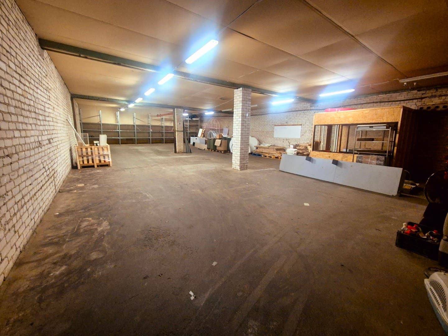 Kauno m. sav., Kauno m., Dainava, Taikos pr.