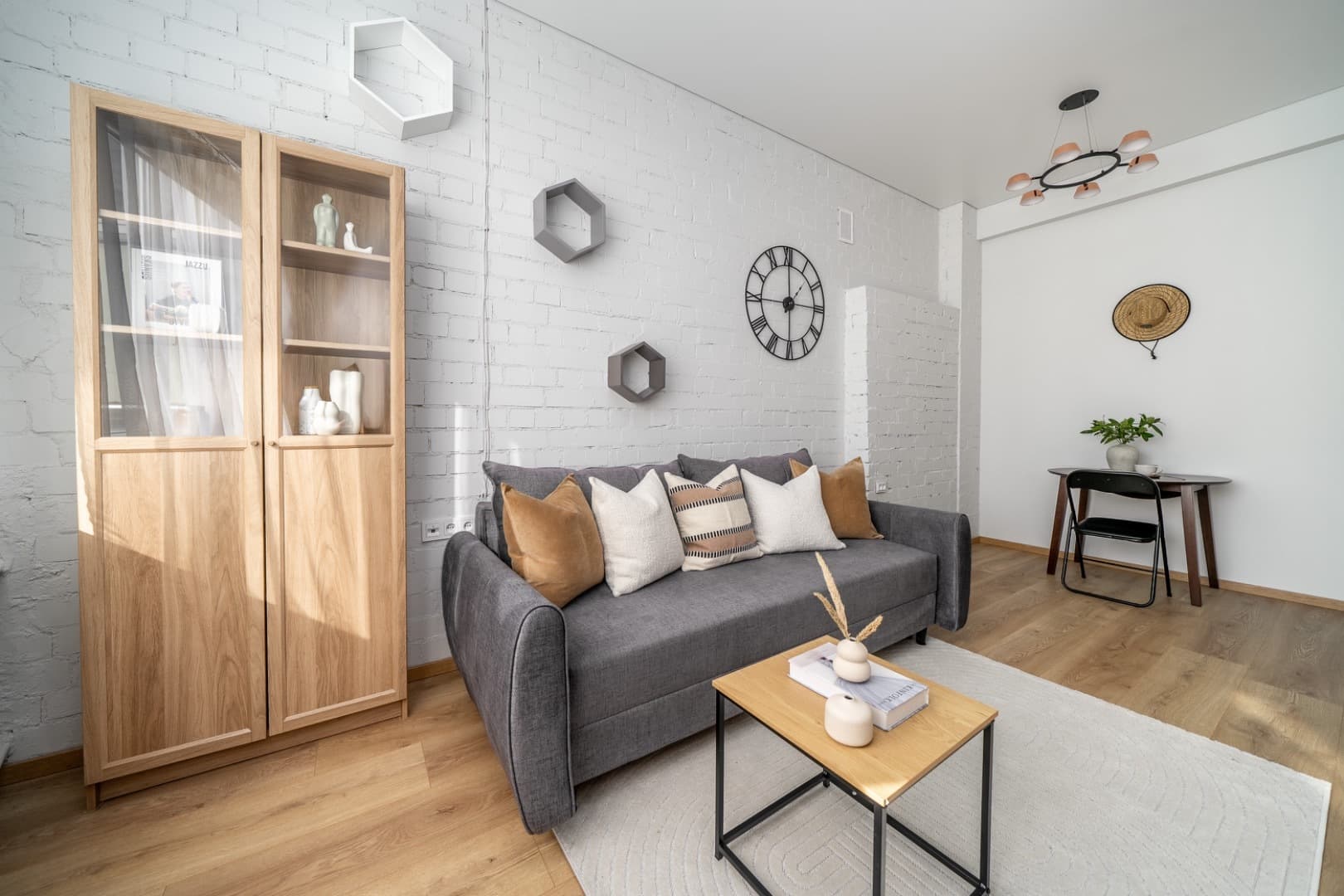 Vilniaus m. sav., Vilniaus m., Pašilaičiai, Laisvės pr.